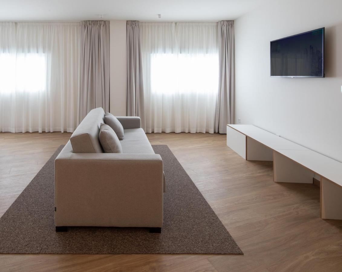 Apartamentos Forum Ceao Луго Екстер'єр фото